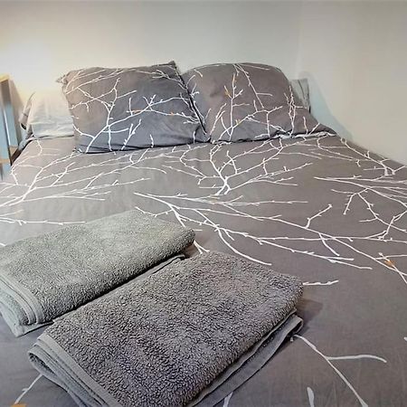 Appartement Au Calme Avec Wifi Лимож Екстериор снимка